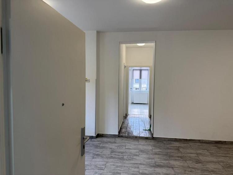 Spatiu Comercial Strada Lunga