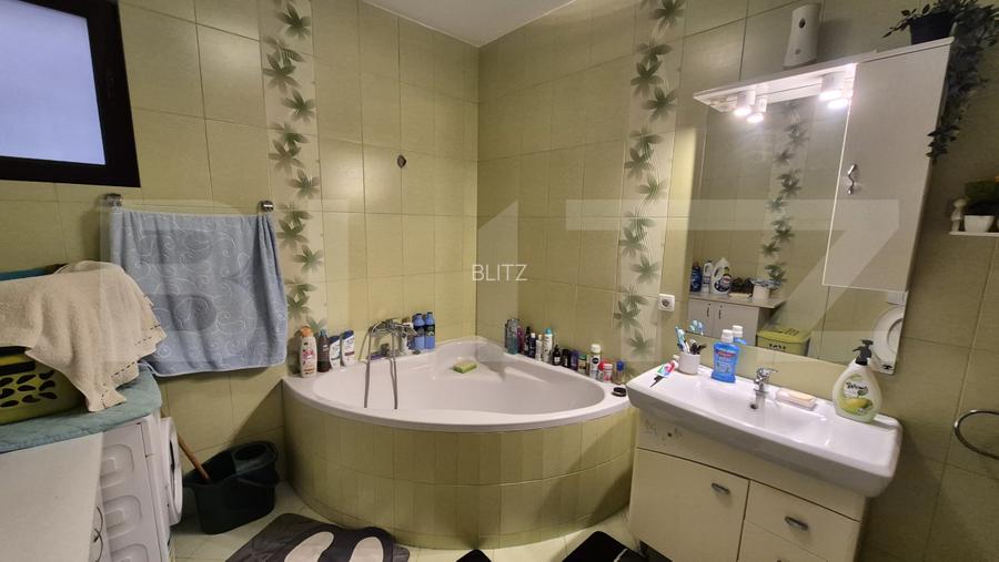 Apartament cu 3 camere, 61.42 mp, zona Semicentral - Butterfly 2 - 13