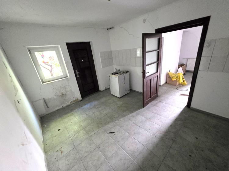 Militari Apusului Casa 1960 Teren 386mp Desc 19ml Toate Facilitatile
