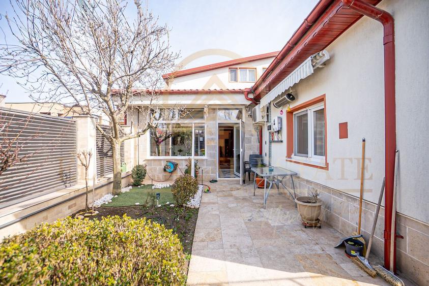 Casa P+1+M - 5 camere - Garaj - Panouri Fotovoltaice - Bratianu