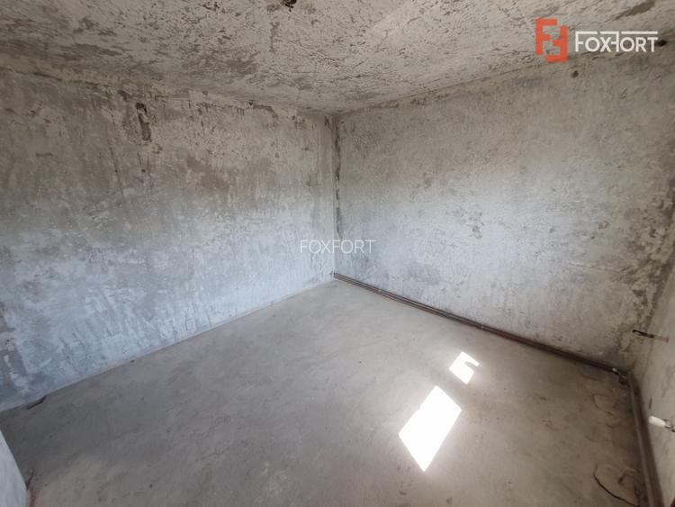 Apartament 3 camere decomandat, gata de renovat, Zona Freidorf