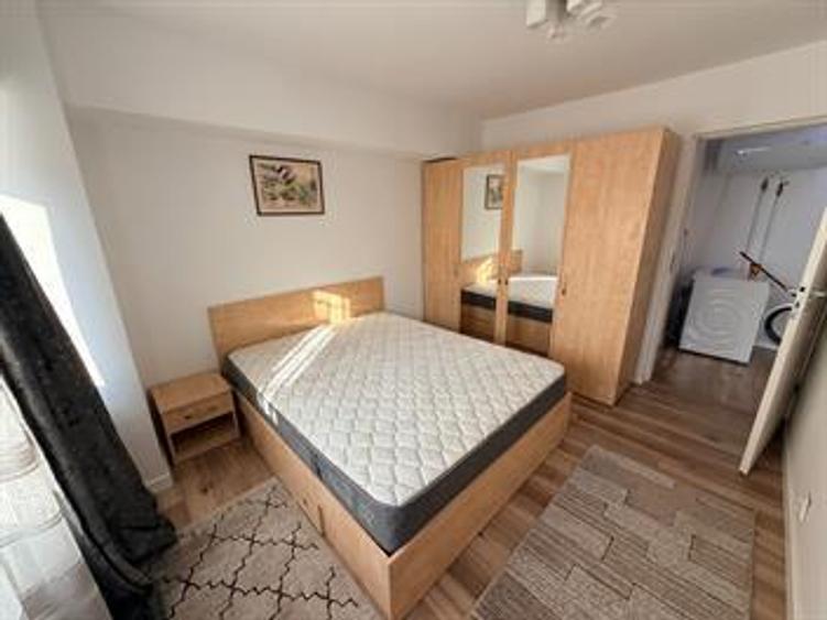 Apartament 3 camere Berceni