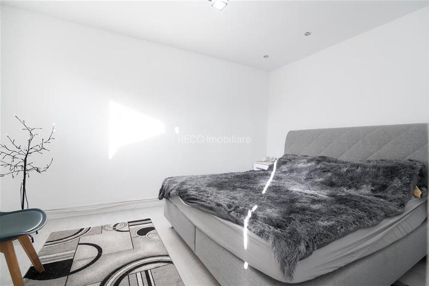 RECO, Doua case, una noua iar cealaltă renovată complet, Zona Tarcea, - 2