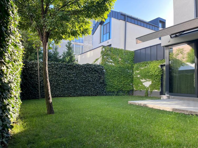 Vila noua moderna, 5 camere, Iancu Nicolae, Jolie Ville Cambridge School