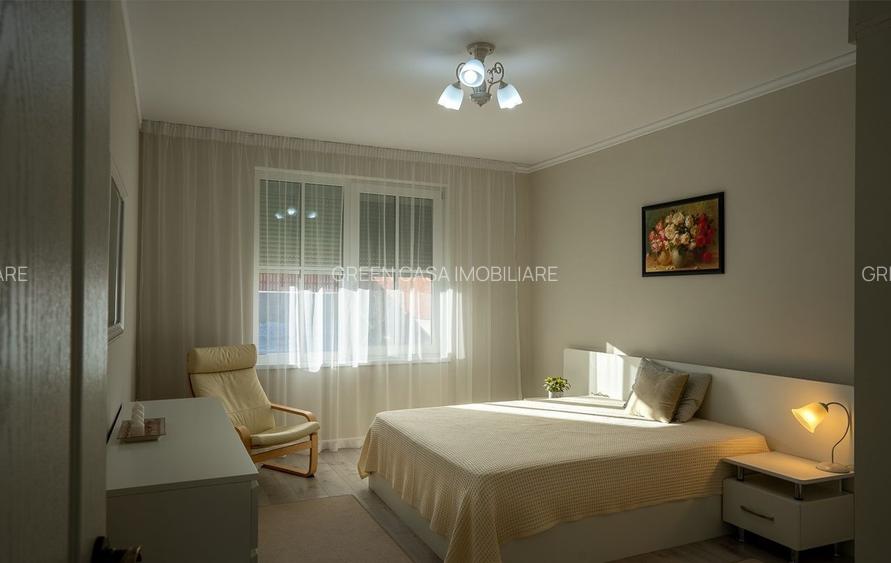 Casă individuală mobilată | 303 mp utili | Teren 870 mp | Sălicea - intrare - 4