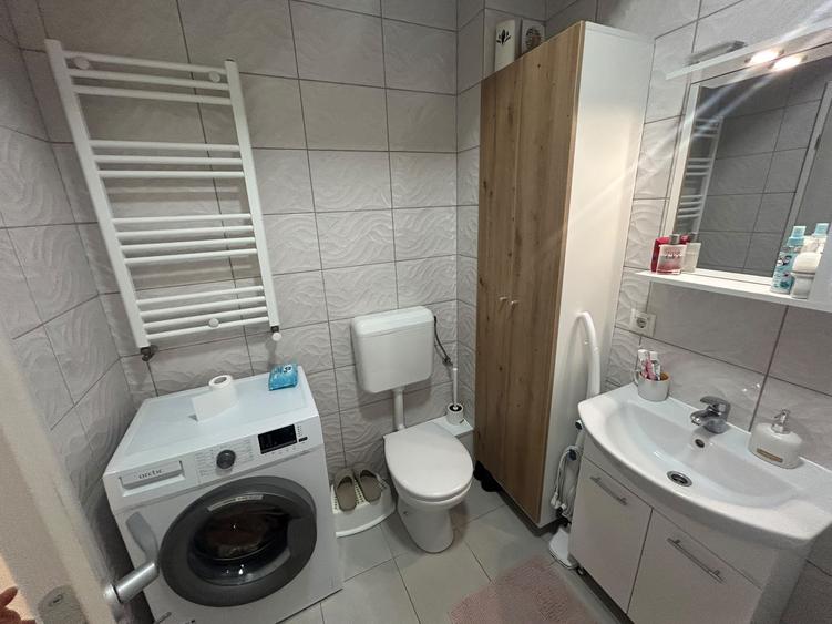 Apartament 2 camere decomandat, mobilat, utilat, metrou Berceni