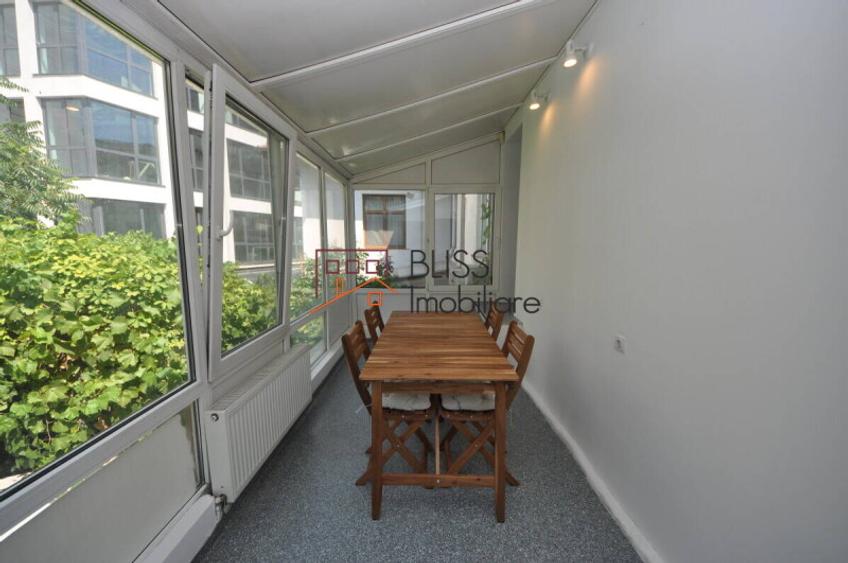 Duplex cu 5 Camere Mobilat cu Loc de Parcare și Boxă