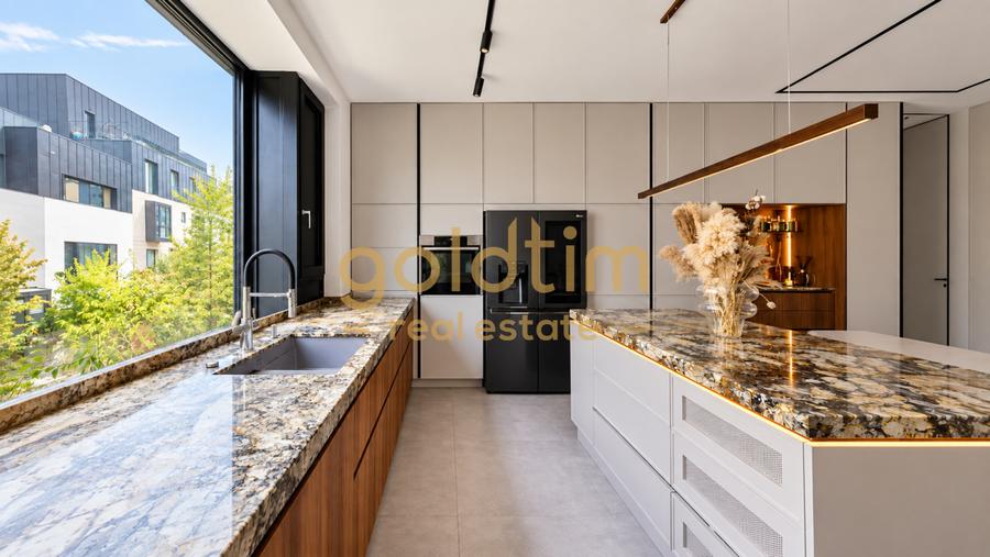 3 DORMITOARE / TOWNHOUSE / ANSAMBLU SECURIZAT / GYM SI PISCINA (+TVA)