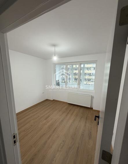 Apartament 3 camere renovat -Vatra Luminoasa