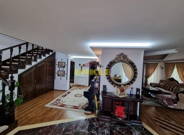 De vânzare Vila P+M, 303 mp si 1000 mp teren, Catamaresti-Deal