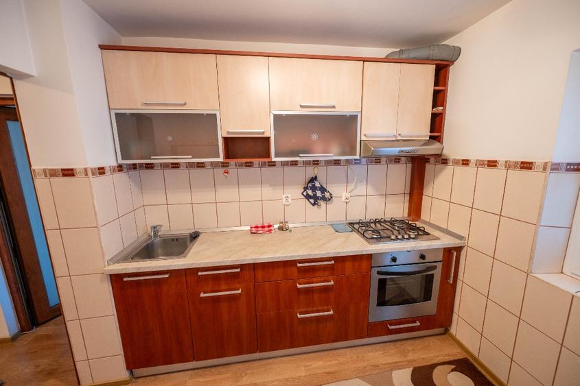 Inchiriez Apartament 3 camere Canta