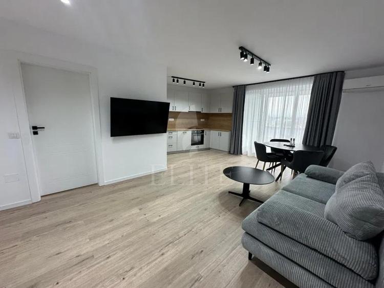 Apartament 3 camere în zona STRAZII FABRICII