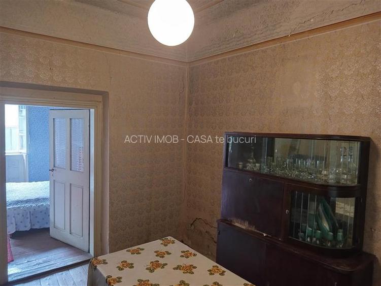 Oravita, Casa cu Spatiu Comercial, Zona Lacul Mic, Pret Negociabil - 24
