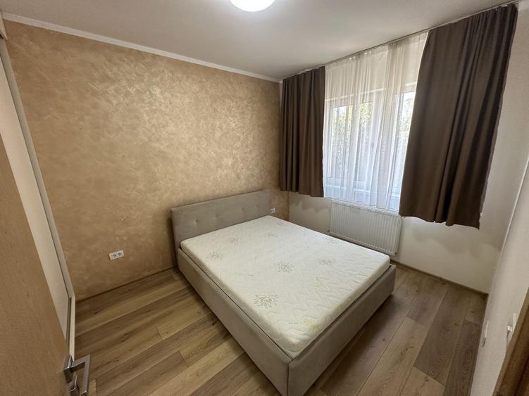 APARTAMENT DEOSEBIT