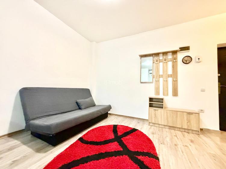 Comision 0%! 2 camere str Tineretului + loc de parcare - 3