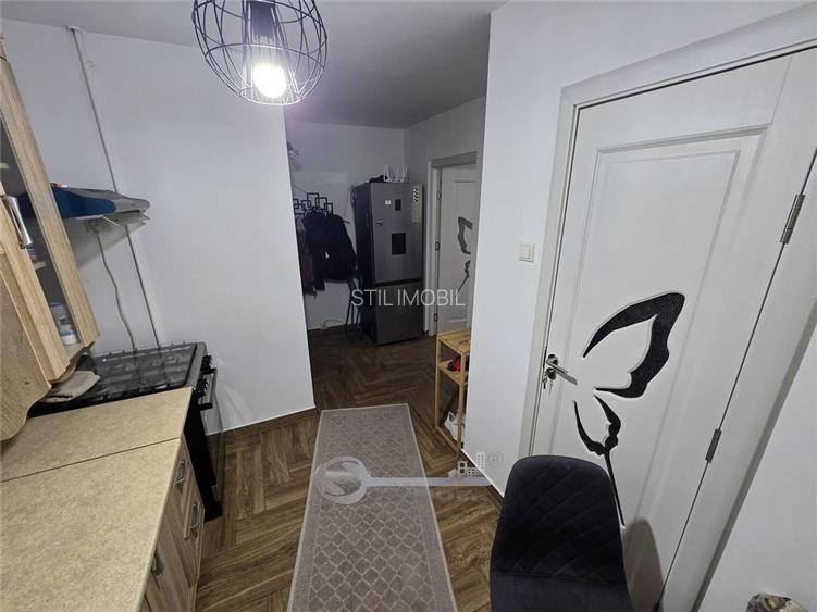 Apartament 2 camere Podu Roș, etaj 1, geam la baie, 49.57mp - 10