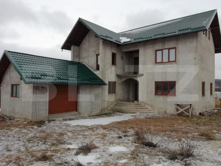 Casa Liteni, Dolhasca, 2500 mp teren, 180 mp utili, 5 camere