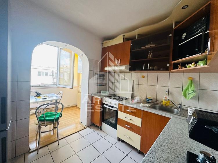 Apartament 3 camere zona Miorita