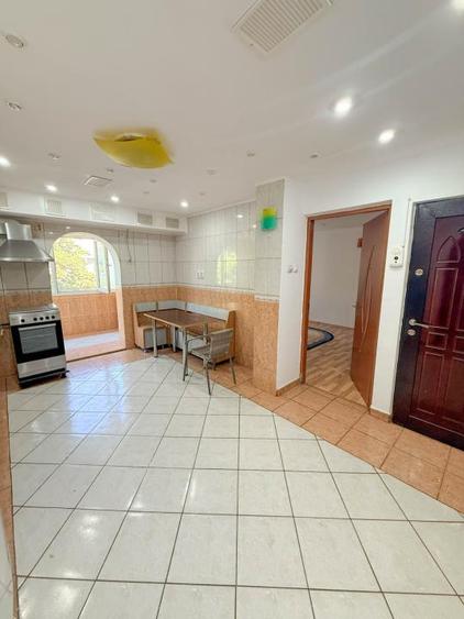 3 camere de vanzare | Rahova | 3/4 | Bloc anvelopat | Zona linistita Comision 0%