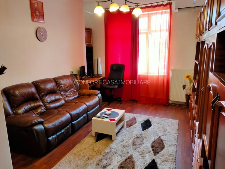 Inchiriere 3 camere in vila - 14