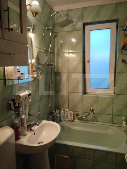 Apartament de vanzare, cu 3 camere, 48 mp, zona parc Nicolae Titulescu