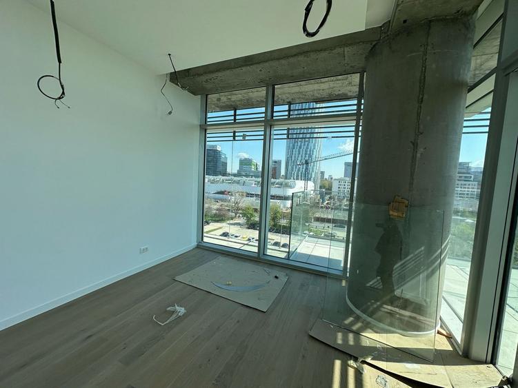 APARTAMENT LUMINOS ORIENTAT SPRE SUD I MALL PROMENADA