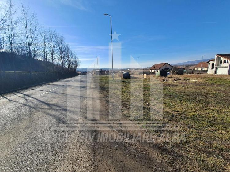 Teren intravilan | 920 mp | 14.5 ml deschidere | Ciugud