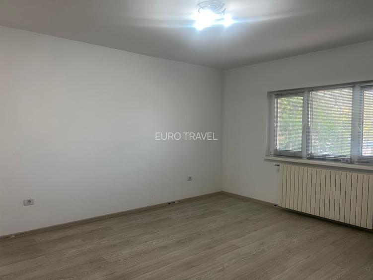 garsoniera mobilata si utilata, 42 mp , centrala gaz , 300 Euro - 16