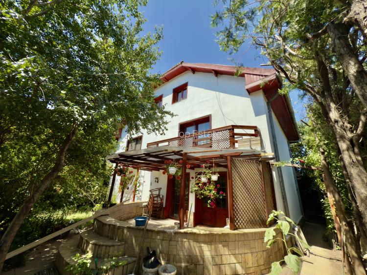 Vila spațioasă P+1+M de vânzare în Agigea | Teren 658 mp | Acces din 2 străzi! - 2