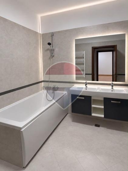 APARTAMENT 4 CAMERE AVIATORILOR KISELEF HERASTRAU