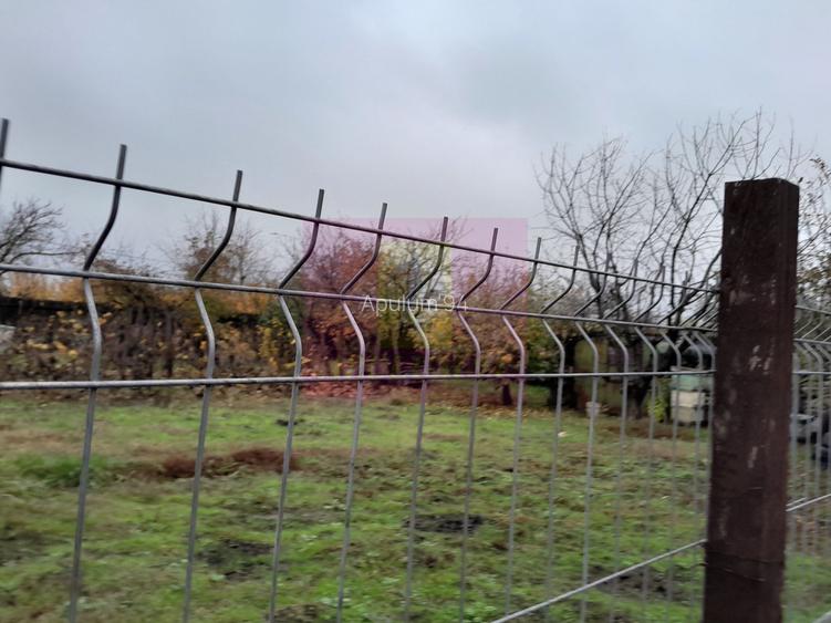 ILFOV - SE VINDE CASA IN ISLAZ / COM. BRANESTI - 38