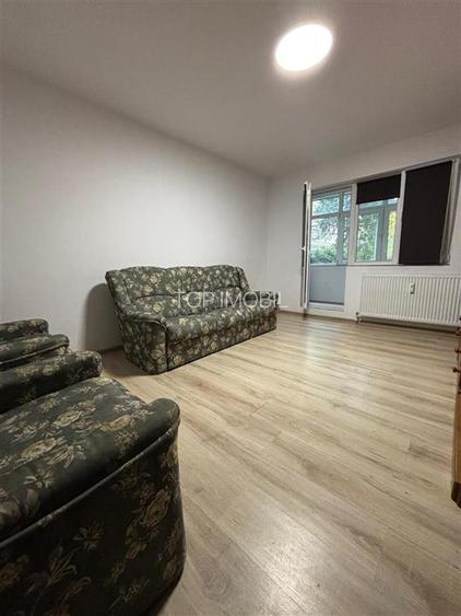 Apartament 2 camere decomandat, Podu Ros - Odeon - 10