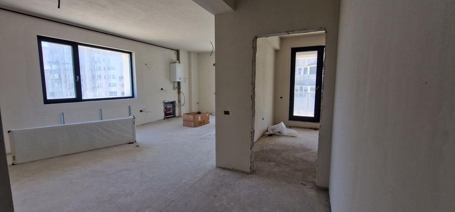 Faleza Nord apartament cu 3 camere, vedere la mare.