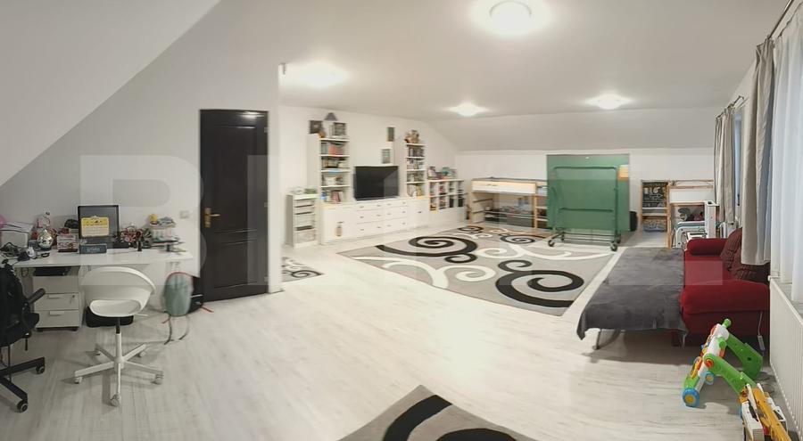 Casa moderna in Nazna