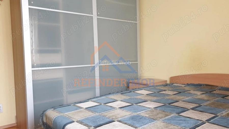 Apartament de vanzare cu 3 camere, zona Sebastian - 3