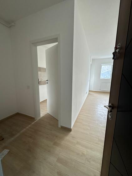 VANZARE GARSONIERA DECOMANDATA CU BALCON -BLOC FINALIZAT-COMISION 0% TVA INCLUS