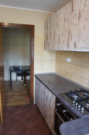 De vanzare apartament 3 camere, Calea Dorobanti, etaj intermediar!