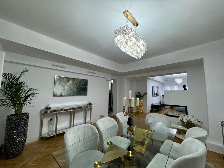 Vanzare apartament in vila zona Dorobanti- Capitale, renovat