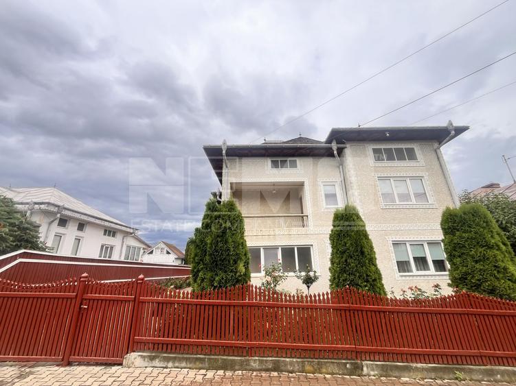 Casă De Vânzare cu 9 Ari teren I Fălticeni /Zona Spitalului I 270.000E