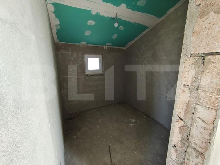 De vanzare casa semifinisata
