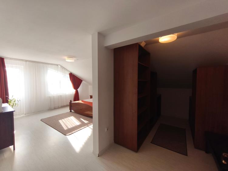 Dumbravita apartament la casa 600 euro