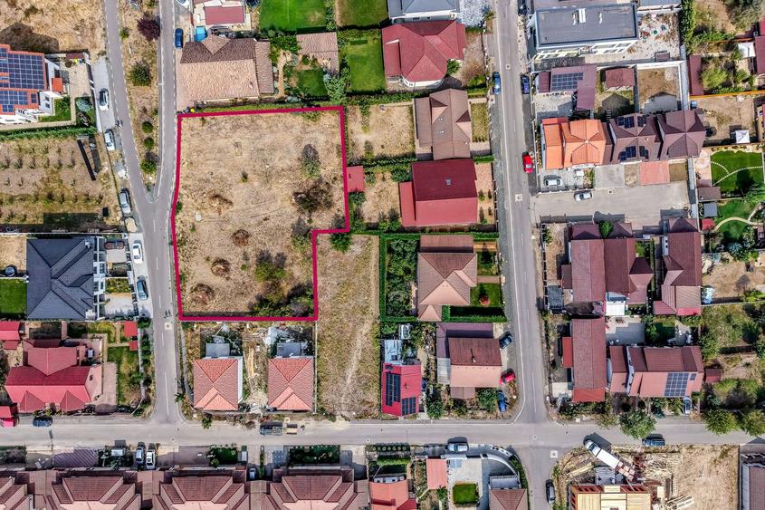 Două parcele de teren disponibile | Via Carmina | Str. Cassia