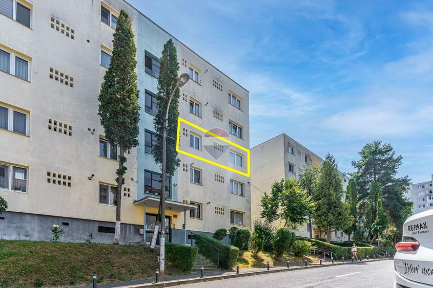 Apartament lux 3 camere de vanzare renovat integral Academia de Muzica