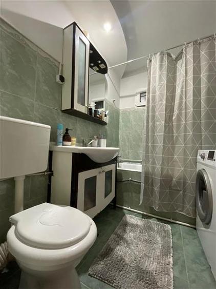 Apartament cu 2 camere de vanzare zona Podgoriilor- Tulcea