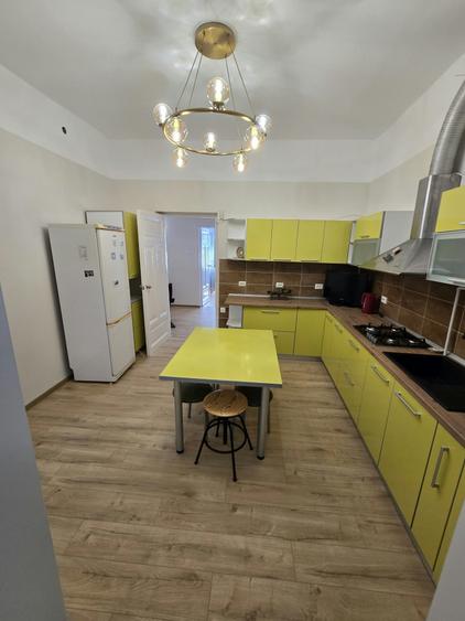 Apartament in Vila Central 3 camere