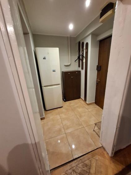 APARTAMENT DE VÂNZARE CU DOUĂ CAMERE IN ZONA LACUL TEI SEC. 2