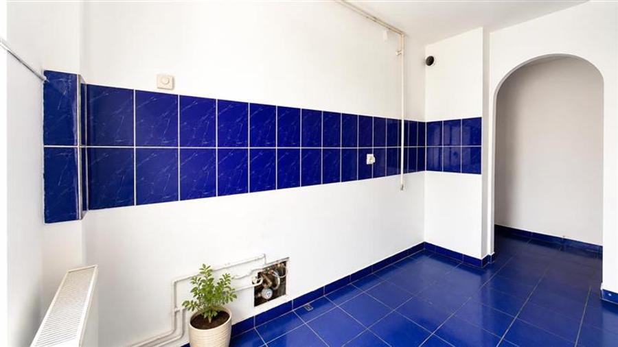 Proprietate, decomandat structurata, etaj1, pe 3 camere, Sacele, Brasov