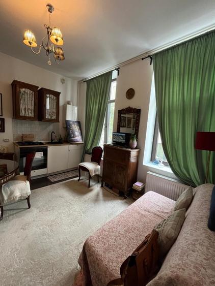 Proprietar Inchiriez Apartament 3 camere, partial mobilat, vila, Cismigiu