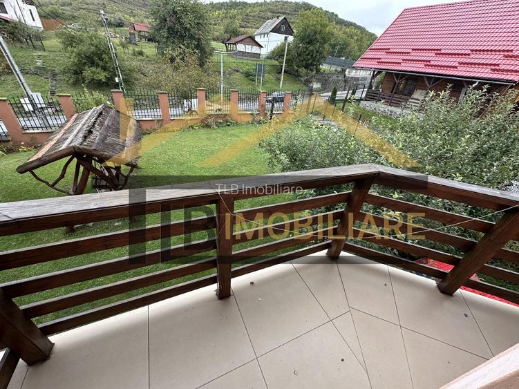 Vila cu 8 camere de vanzare, teren 1580mp, Zona Praid - 37