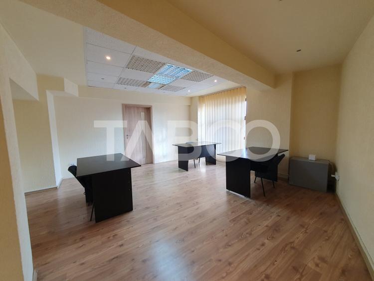 Spatiu comercial decomandat pretabil si pentru birouri 268 mpu Sibiu